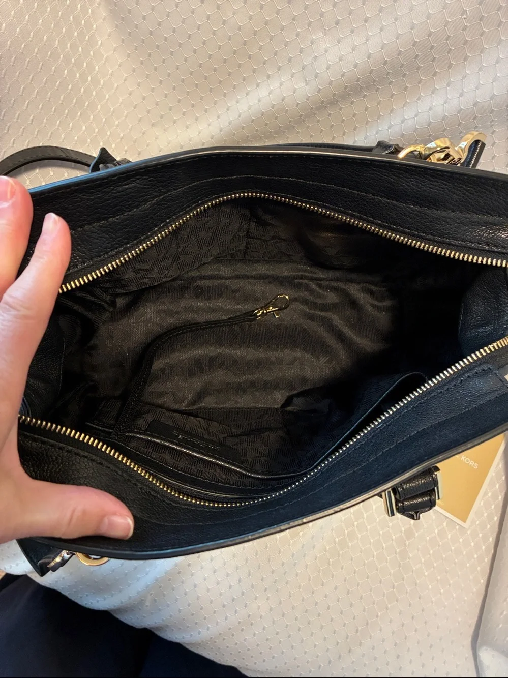 Michael Kors Collins Studded Medium Luxe Satchel Like New!!